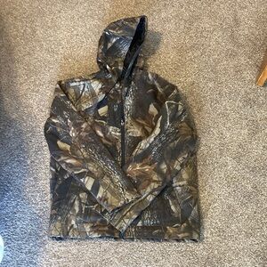 Real Tree Men’s Medium Hardwoods Camo Roper Range Gear Jacket
